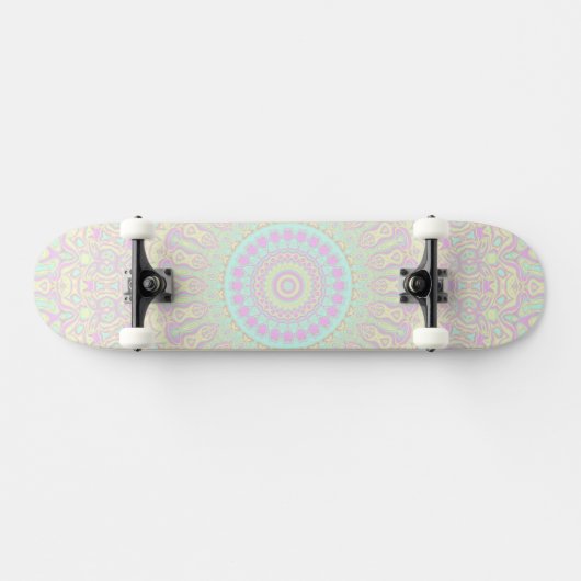 Bright Pastel Boho Hippie Quirky Abstract Mandala Skateboard (Horizontaal)