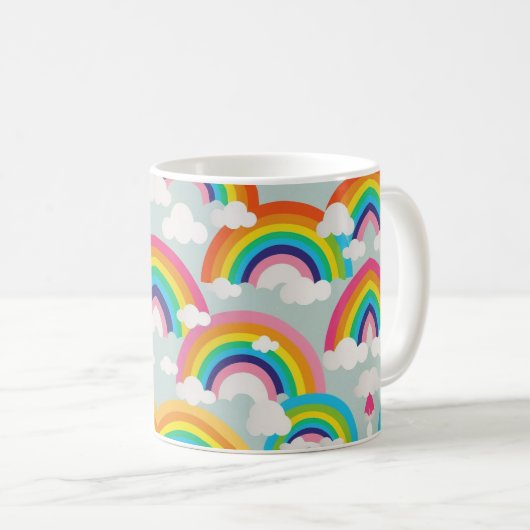 Bright Rainbow Mug avec nuages (Devant droit)