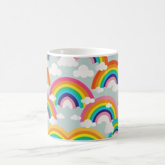 Bright Rainbow Mug avec nuages (Centre)
