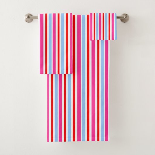 Bright Red and Blue Candy Stripes Bad Handdoek (Insitu)
