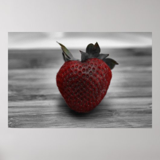 Bright Red Strawberry sur B&W Photo Poster (Devant)