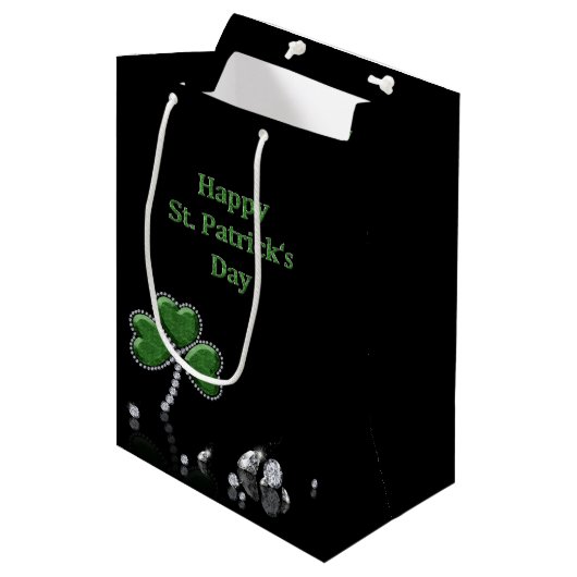 Briljant Happy St. Patrick's Day Diamonds Medium Cadeauzakje (Voorkant Gekanteld)