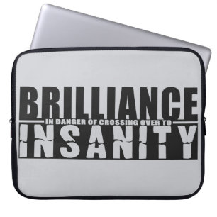 BRILLIANCE VS INSANITY aangepaste laptophoes Laptop Sleeve