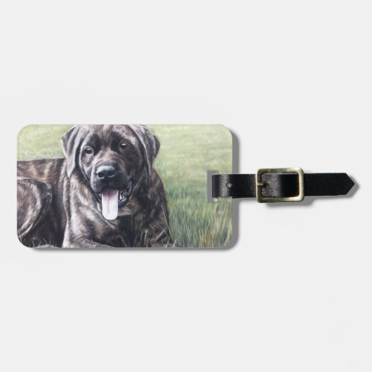 Brindle Engelse mastiff in het gras Bagagelabel (Voorkant horizontaal)