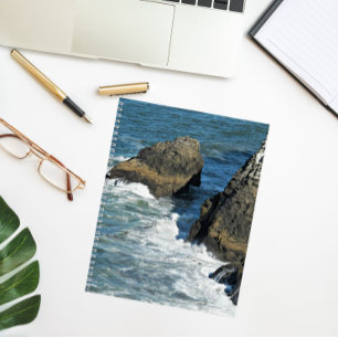 Briser des vagues sur le Carnet photo Rocky Coastl
