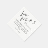 Brittany Black White Fun Fact #2 Cocktail Weddensc Servet (Hoek)