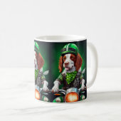 Brittany Spaniel fiets St. Patrick's Day Koffiemok (Voorkant rechts)