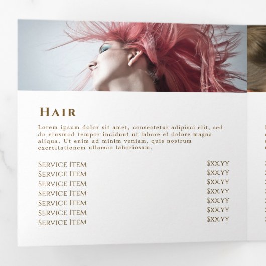 Brochure à trois volets rose pâle (Intérieur en premier)