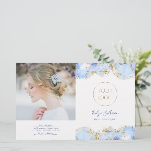 Brochure bidirectionnelle design marbré bleu (Debout devant)