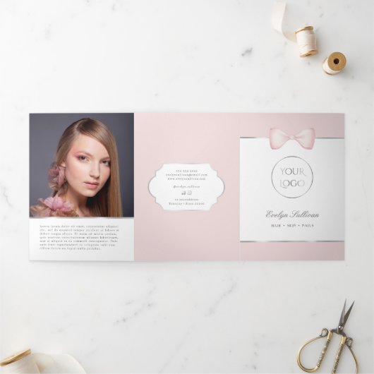 Brochure Coquette Pink Bow Trifold (Extérieur)