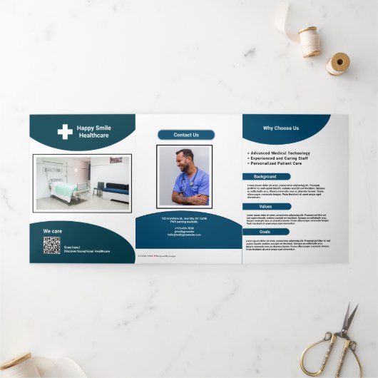 Brochure de marketing Hôpital simple bleu et blanc (Extérieur)