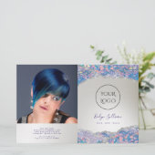 Brochure pliante à faux feuil de paillettes de sir (Debout devant)