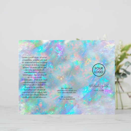 brochure triple texture opale (Debout devant)