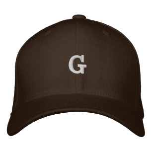 Brodée casquette avec lettre G