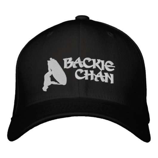 Brodée Casquette Backie Chan Flexfit (Devant)