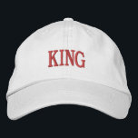 Brodée Casquette de qualité couleur blanc imprimé sur le<br><div class="desc">Élevez votre style avec ce Casquette réglable de base Alternative Apparel,  avec le texte brodé "KING" gras et royal. Conçu pour un ajustement parfait et un confort toute la journée,  ce casquette est fait de matériaux de haute qualité,  ce qui en fait un accessoire indispensable pour toute armoire.</div>