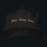 Brodée Casquette réglable personnalisée au nom noir<br><div class="desc">Faites votre marque avec cette casquette réglable noire Alternative Apparel Basic personnalisée avec « Votre nom ici » pour un effet vraiment personnel. La base noire profonde améliore la visibilité,  donnant à votre nom un aspect net et haut de gamme.</div>