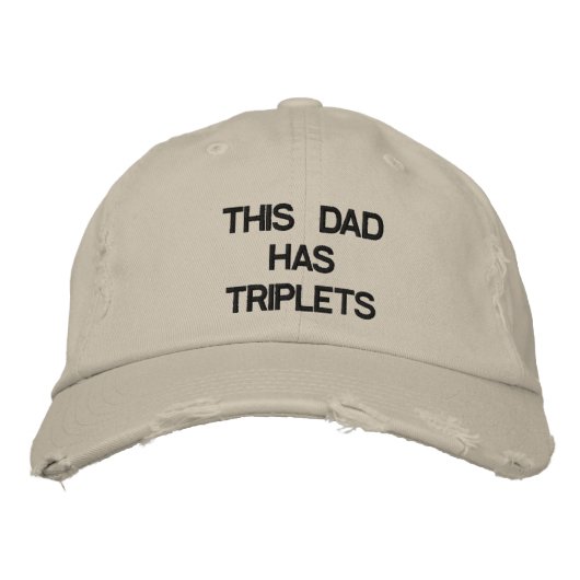 BRODÉE CE PÈRE A TRIPLETS CASQUETTE (Devant)