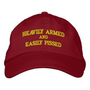 Brodée FORTEMENT ARMÉ et FACILEMENT PISÉ Casquette de bas
