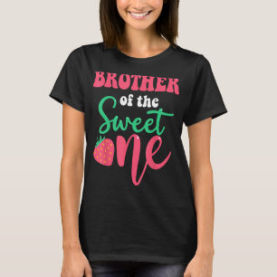 Broer van de Sweet One Strawberry Summer First B T-shirt