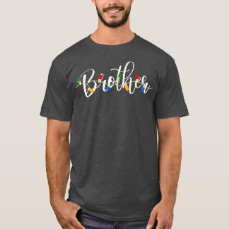 Broer Xmas lichte familie die met Kerstmis overeen T-shirt