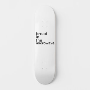 brood in de magnetron wit skateboard