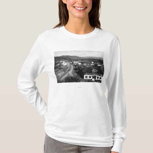 Brookings, oregon Town Uitzicht and Ocean Photogra T-shirt (Voorkant)