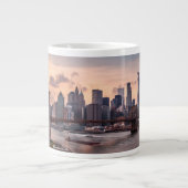 Brooklyn Bridge en Lower Manhattan Extra Grote Beker (Voorkant)