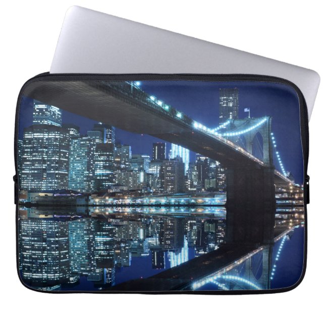 Brooklyn Bridge en Manhattan Skyline Laptop Sleeve (Voorkant)