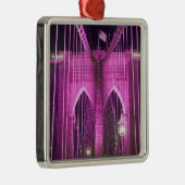 Brooklyn Bridge Lit Paars Metalen Ornament (Rechts)