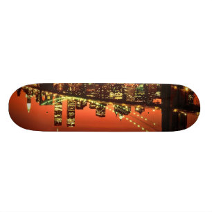 Brooklyn Bridge 's Nachts Skateboard
