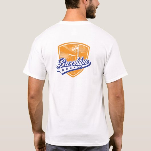 Brooklyn Shield met Swoosh Design T-shirt (Achterkant)
