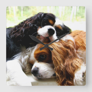 Brothers Cavaliers Clock Vierkante Klok