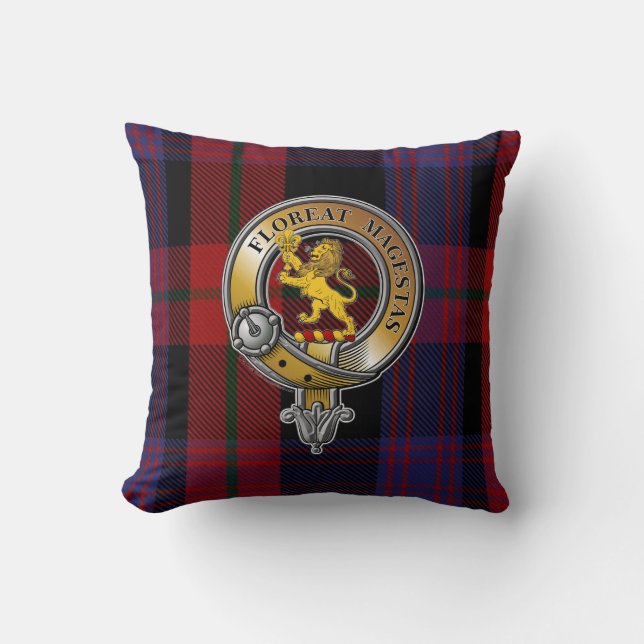 Broun Tartan & Badge Kussen (Voorkant)