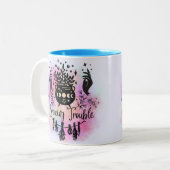 Brouwproblemen: ondeugend hekserig design tweekleurige koffiemok (Voorkant links)