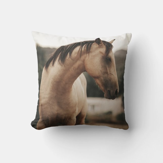 BROWN HORSE KUSSEN (Voorkant)