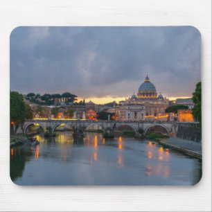 brug-534334Saint Peter's Basilica Vaticaan Muismat