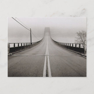 Brug in het Briefkaart Fog