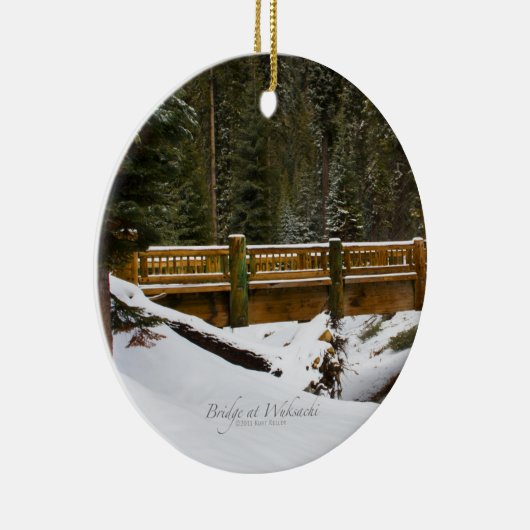 Brug in Wuksachi Keramisch Ornament (Rechts)