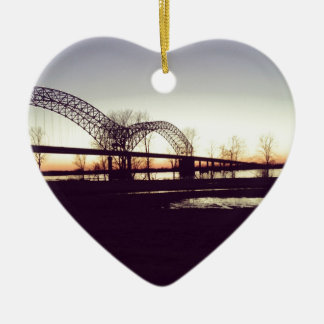 brug keramisch ornament