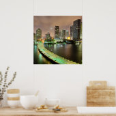 Brug loopt over de waterweg naar het centrum van M Poster (Keuken)