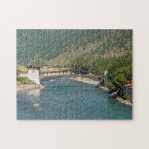 Brug naar Punakha Dzong in Bhutan, Azië, Himalaya Legpuzzel