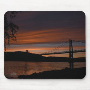 Brug op zonsondergang 2 muismat