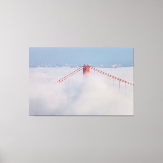 Brugtoren in de mist canvas afdruk (Voorkant)