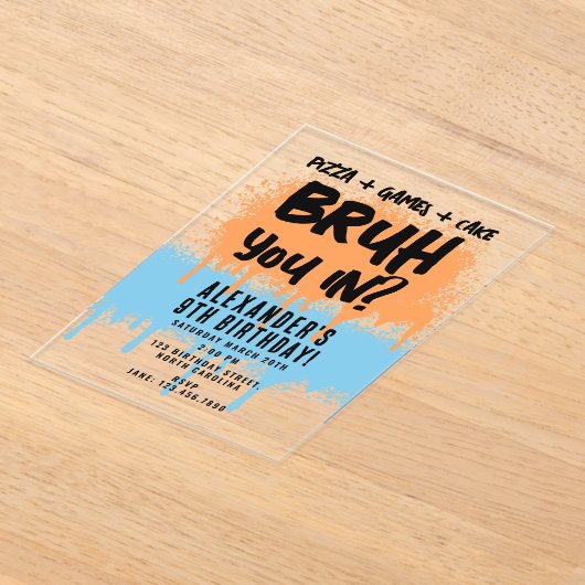 Bruh Boy's Birthday Neon Graffiti Sinaasappel Blau Acryl Uitnodigingen (Laagn)