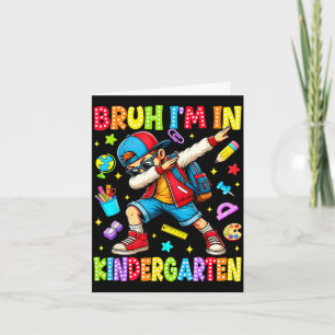 Bruh in de kleuterschool dabbing jongen student te kaart