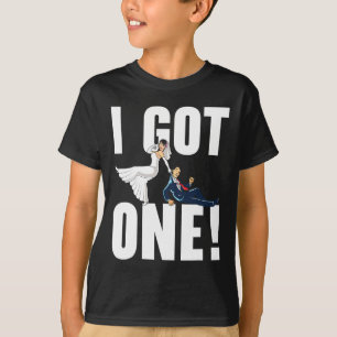Bruid en bruidegom trouwdag huwelijk net getrouwd t-shirt