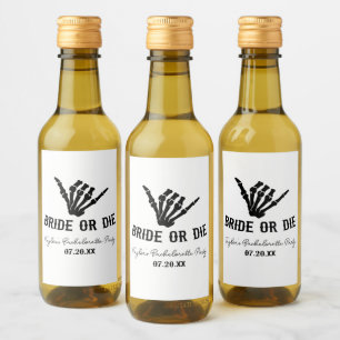Bruid of Die Rockstar Skelet Bachelorette Party Wijn Etiket