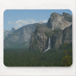 Bruids sluier waterval en Half Dome in Yosemite Muismat