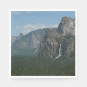Bruids sluier waterval en Half Dome in Yosemite Servetten